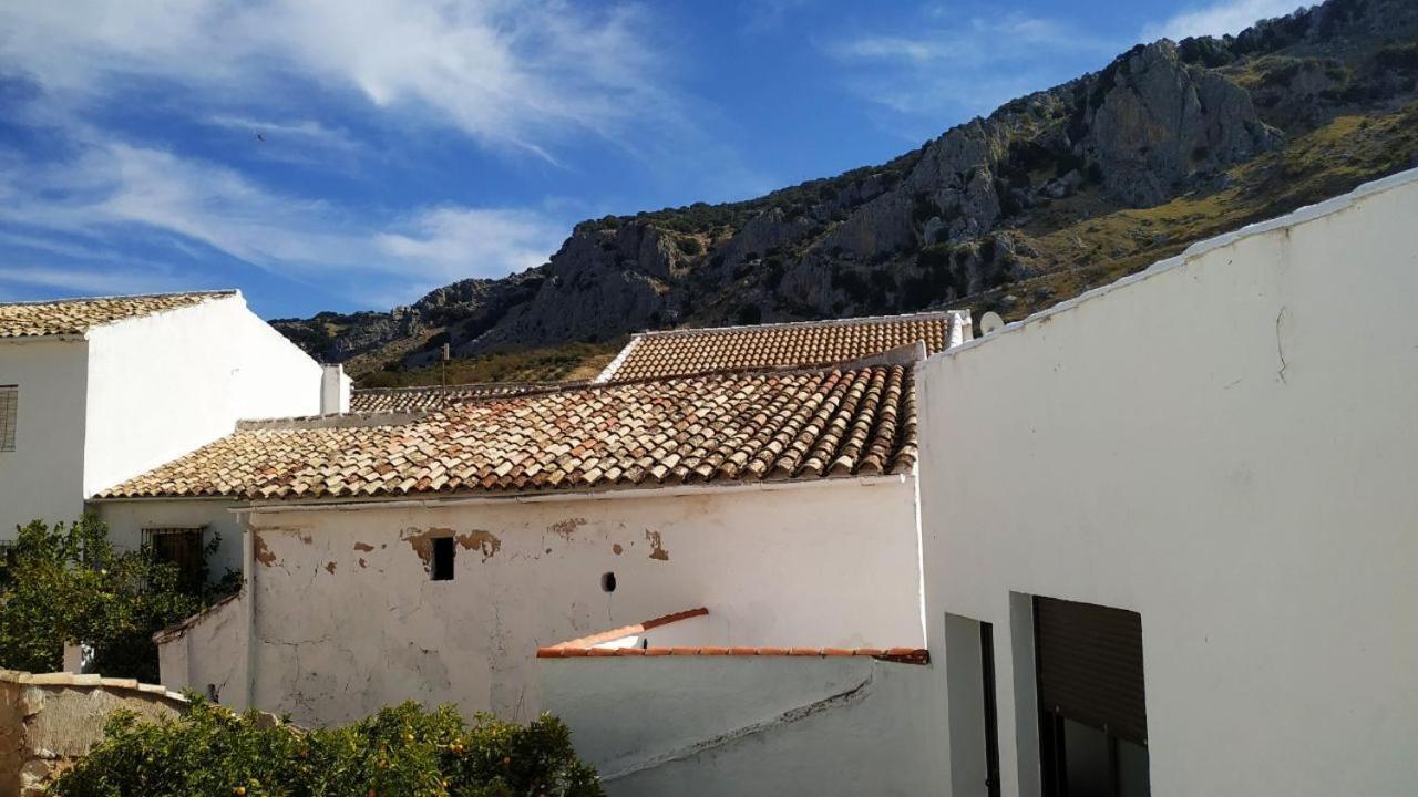 Casa El Remanso De Zuheros Exteriör bild